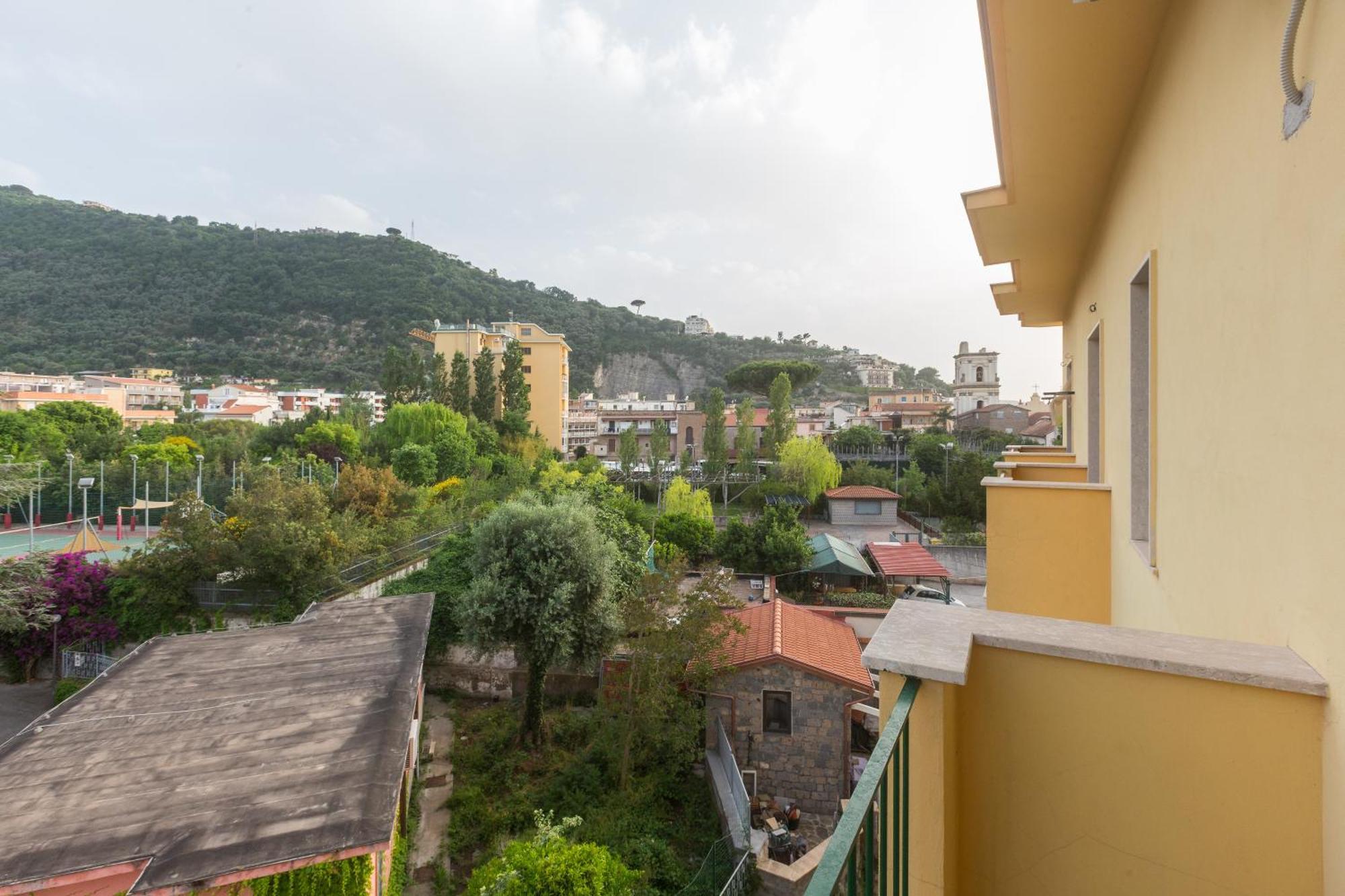 Attico Maria Pia Apartment Sant'Agnello Ngoại thất bức ảnh