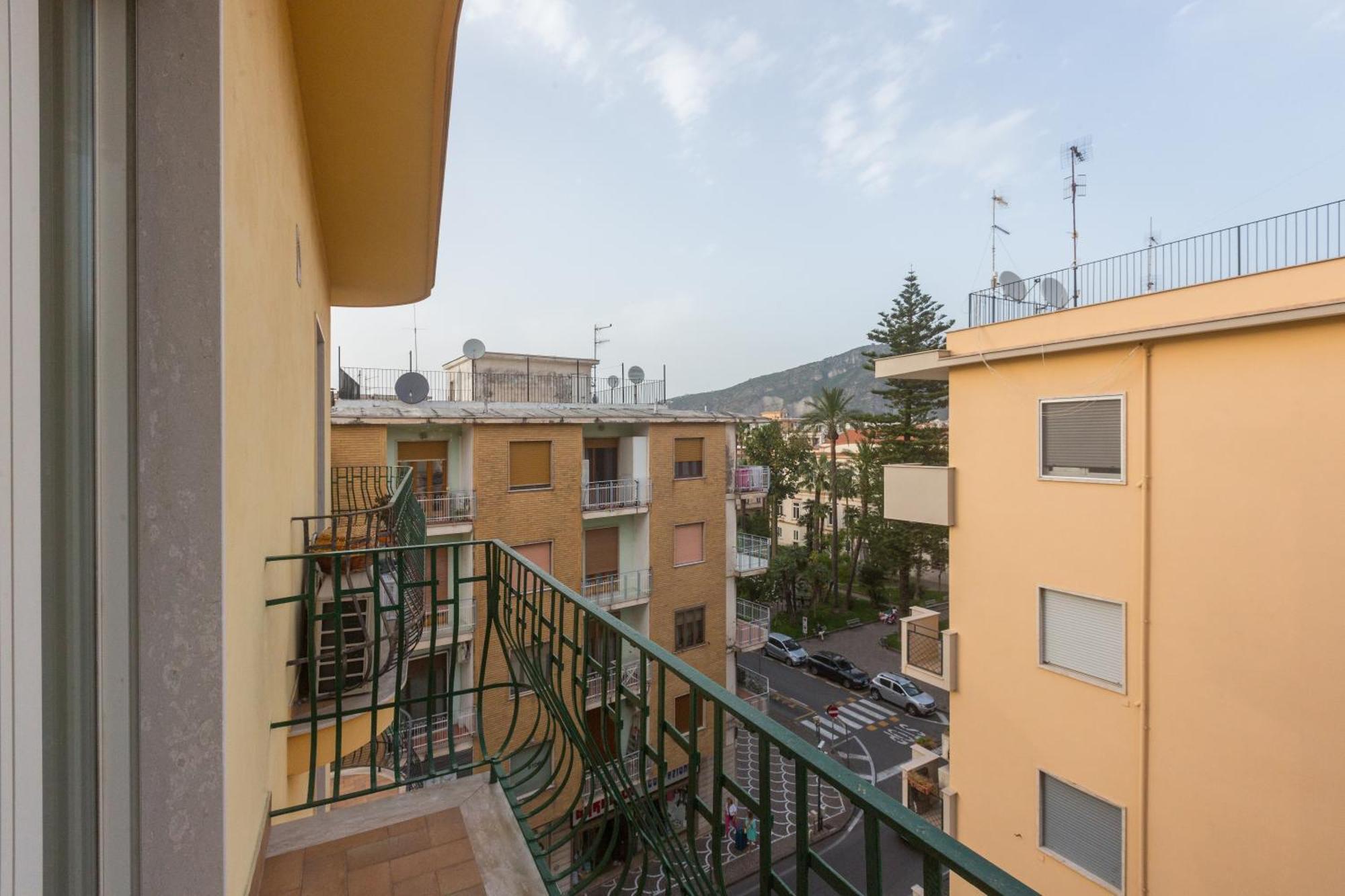 Attico Maria Pia Apartment Sant'Agnello Ngoại thất bức ảnh